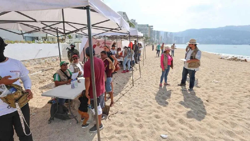 El gobierno sostiene que han sido miles de apoyos para los damnificados de Acapulco.