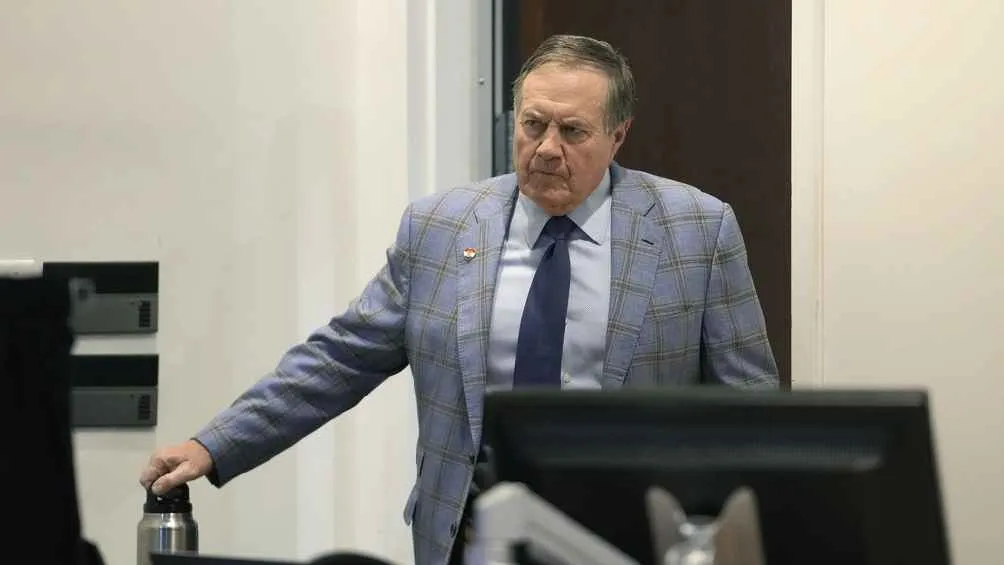 Apunta a reemplazar a Arthur Smith