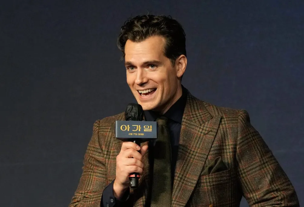 AP Cavill durante un evento de promoción de su película