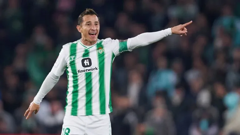 Guardado en acción con Betis