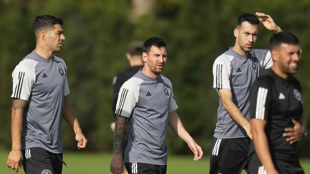 Están juntos una vez más