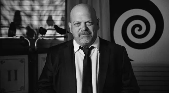 Rick Harrison en un promocional del Precio de la Historia