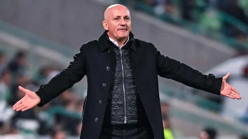 El DT no cierra la puerta a más refuerzos