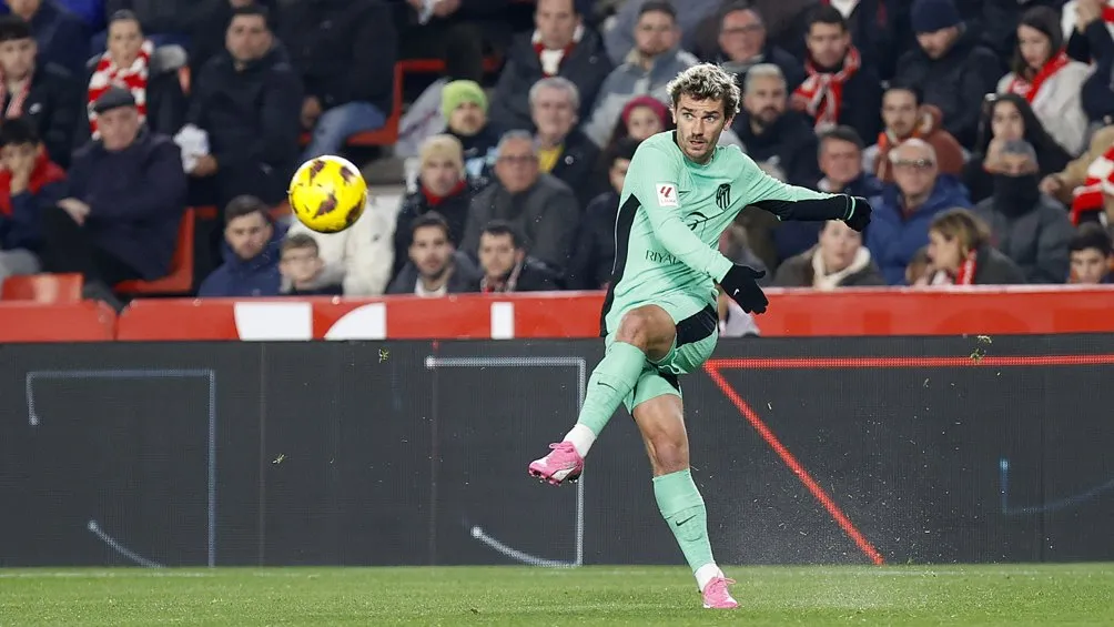 Griezmann con la asistencia del juego