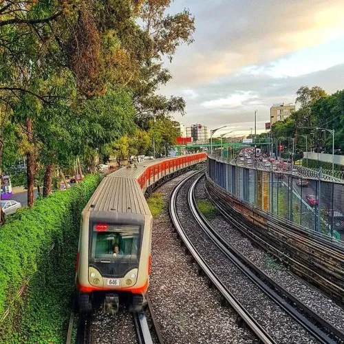 TWITTER: @MetroCDMX El Metro de la CDMX