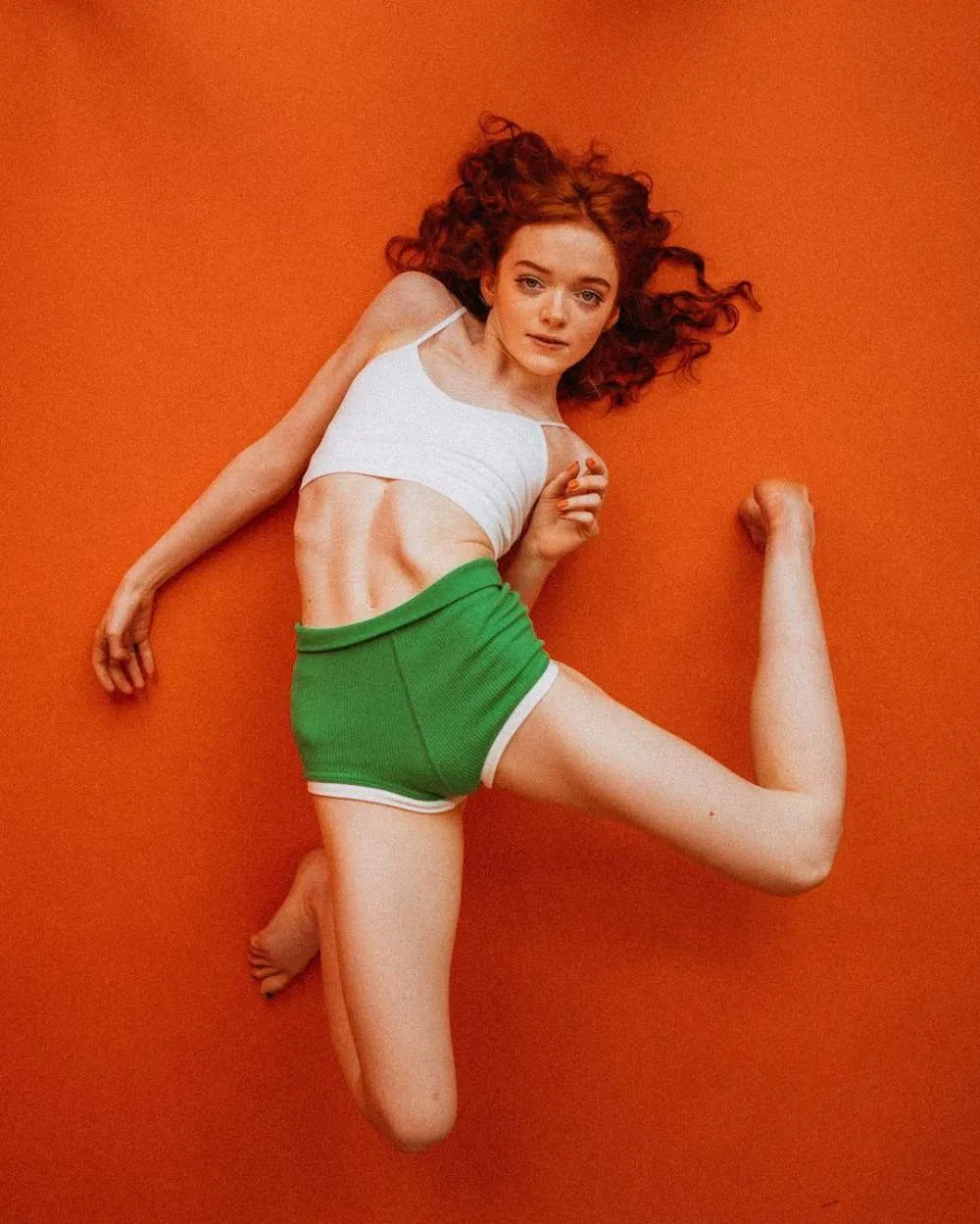 IG: @orla_baxendale Era bailarina profesional de la Momix Dance Company