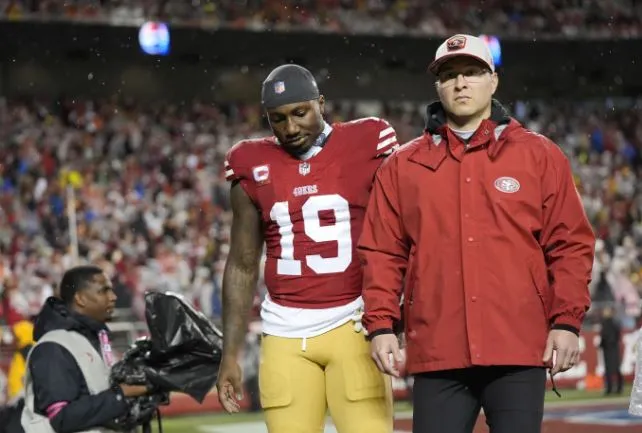 Deebo Samuel, lesionado en juego de Packers