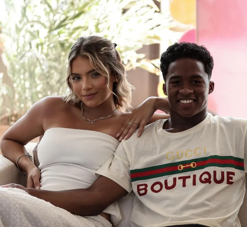 Le dedicó gol a su novia