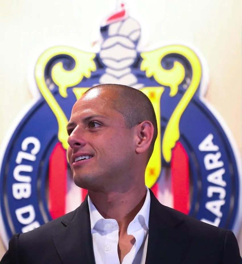 INSTAGRAM: @chivas Javier fue presentado