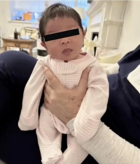 Gia fue presentada por su papá, Robertas de Niro.