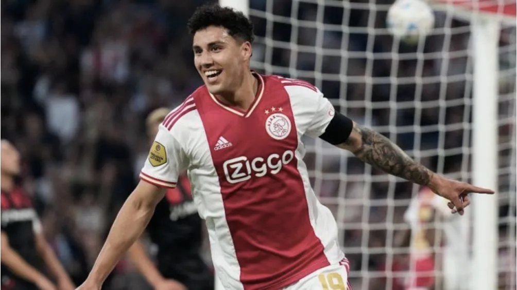 Sánchez con el Ajax