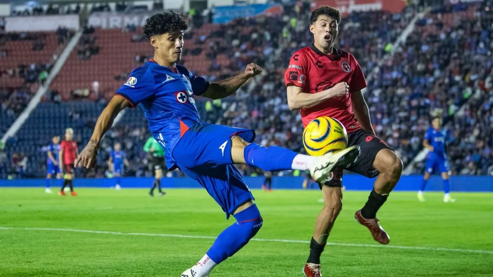 Antuna en el encuentro ante Tijuana