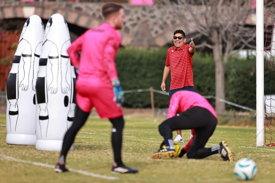 Jorge Campos en el Cecap