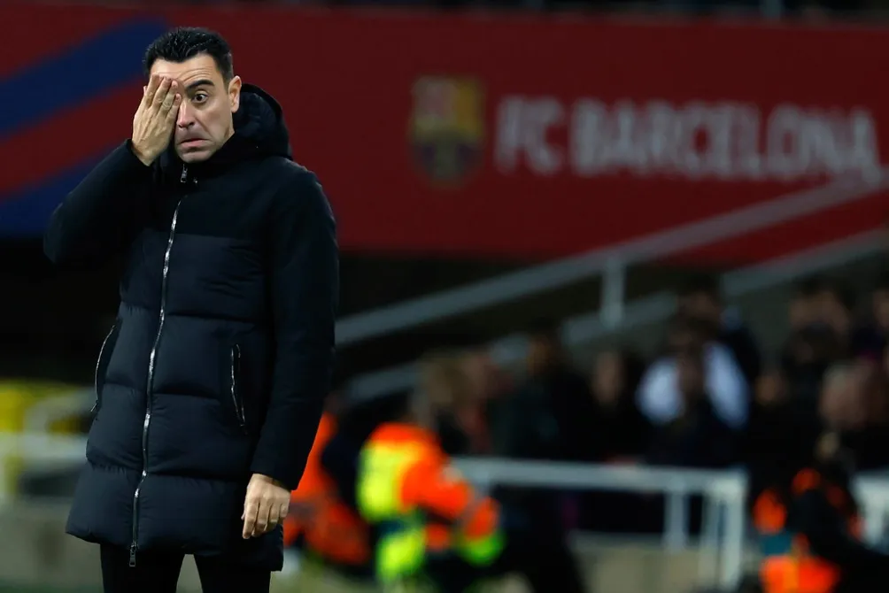 Xavi durante el juego contra Osasuna