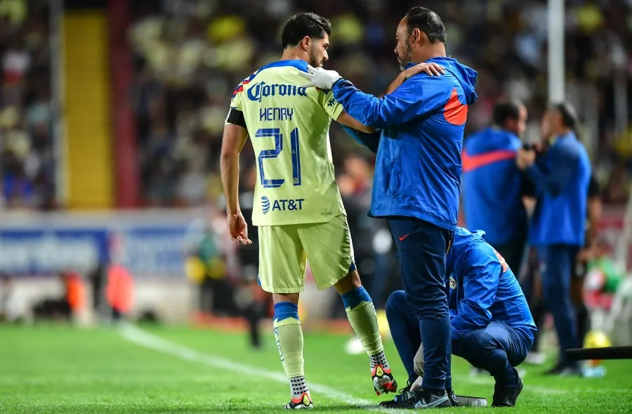 Cuerpo médico de América revisa a Martín