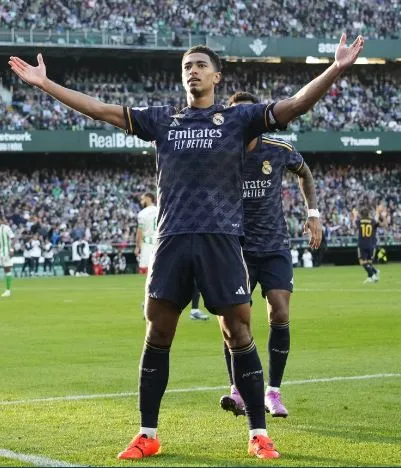 Bellingham festeja una diana con los Merengues