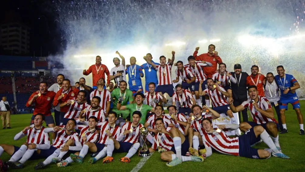 Torres llegará al actual campeón de campeones a terminarse de formar