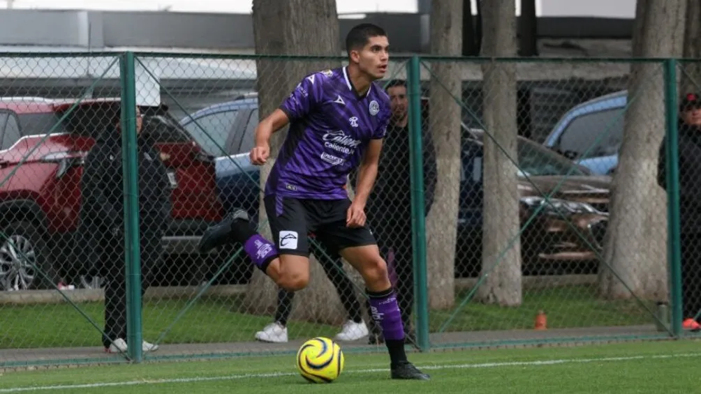 X: @EdsonGVC Yostin jugó con Leones Negros en la Liga de Expansión