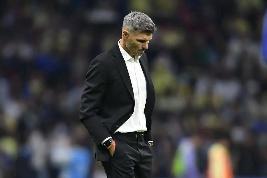 MEXSPORT Fernando Ortiz fue abucheado en el Estadio Azteca