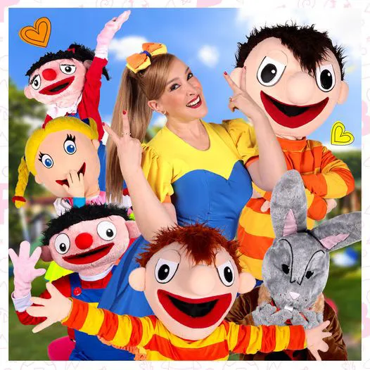 FB: @ShowDeBelyyBeto Yazmín Ortega dejó a 'Bely y Beto' en 2010.