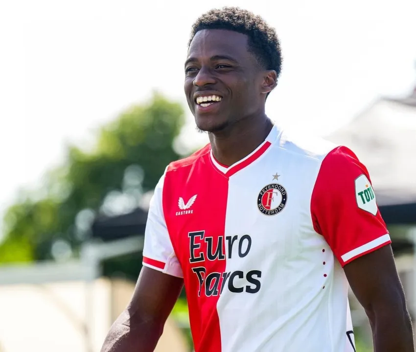 INSTAGRAM: @javairo_dilrosun Nuevo jugador de las Águilas