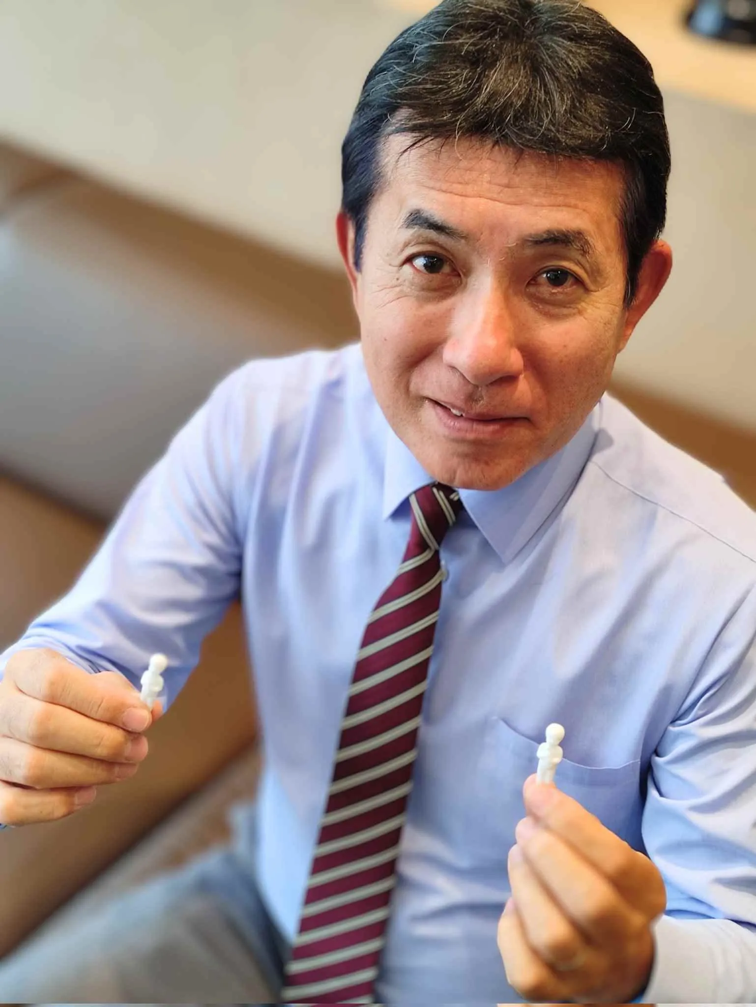 CAPTURA DE X: @embjpmx Así presumió el día de reyes que le tocaban los tamales.