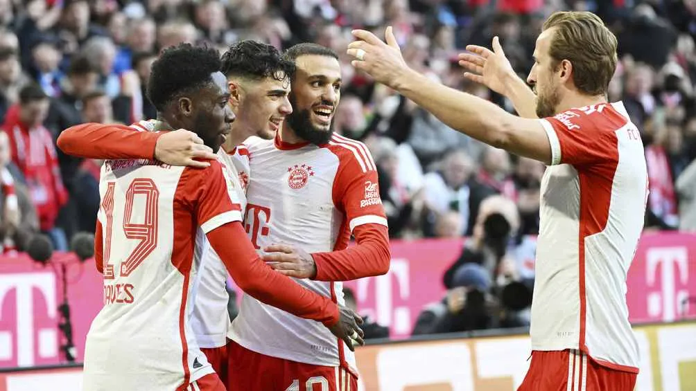 Se mantienen cerca del líder