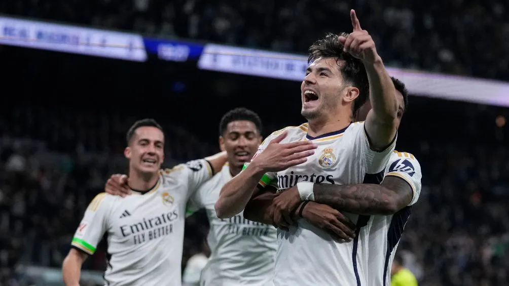 AP Brahim Díaz celebra su gol en el Derbi