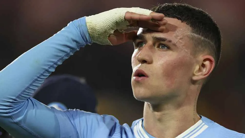 El joven delantero anotó tres tantos