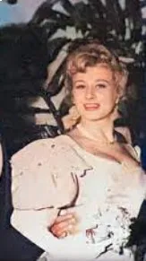 Marcela nació en Italia, pero luego se naturalizó mexicana.