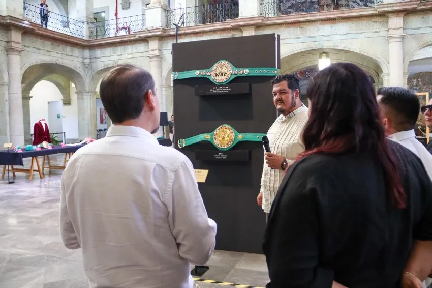 El público en la galería