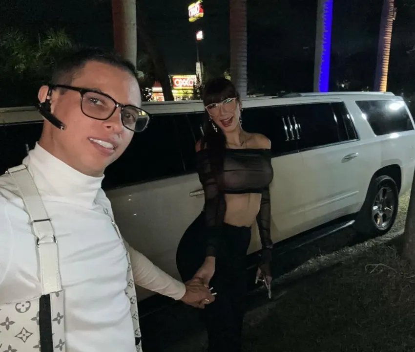 Alex Marín anuncia que se está divorciando de Mía Marín