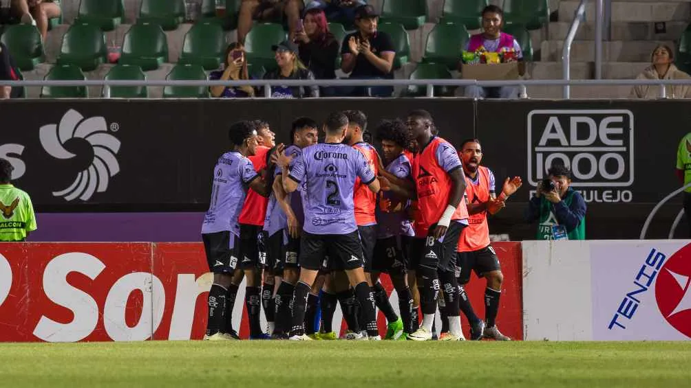 Ganaron su primer partido