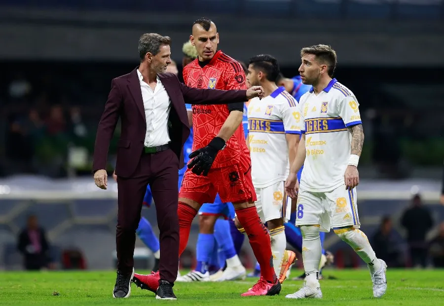 Diego Cocca en su breve paso por Tigres