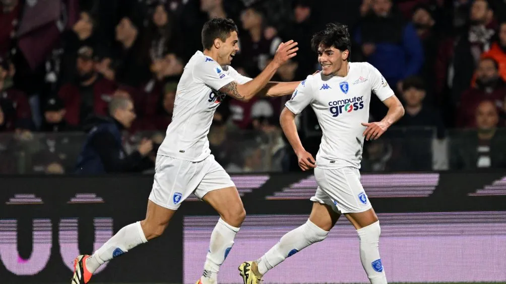 Jugadores de Empoli en festejo de gol