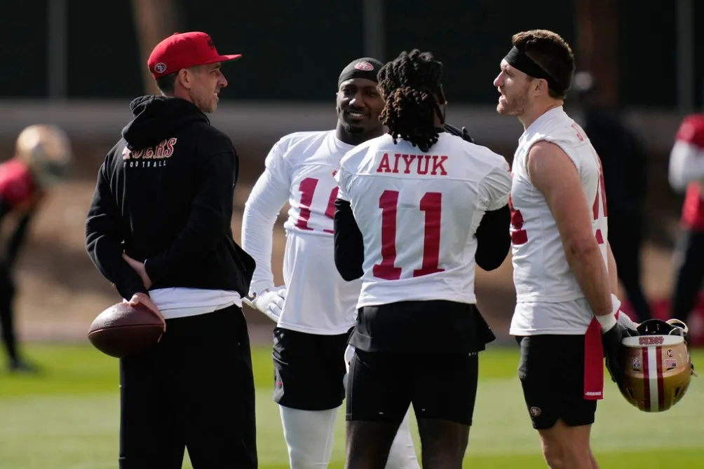 Aiyuk durante la práctica de los San Francisco 49ers