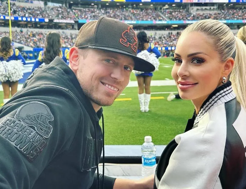 The Miz apoya a Maryse