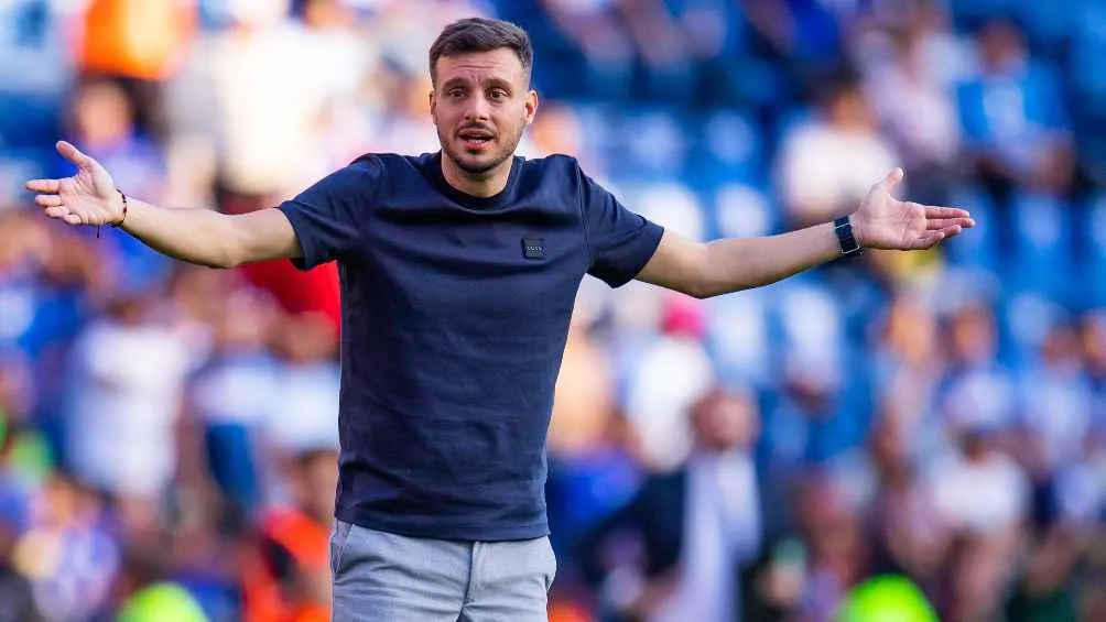 Dejó un recado contra América