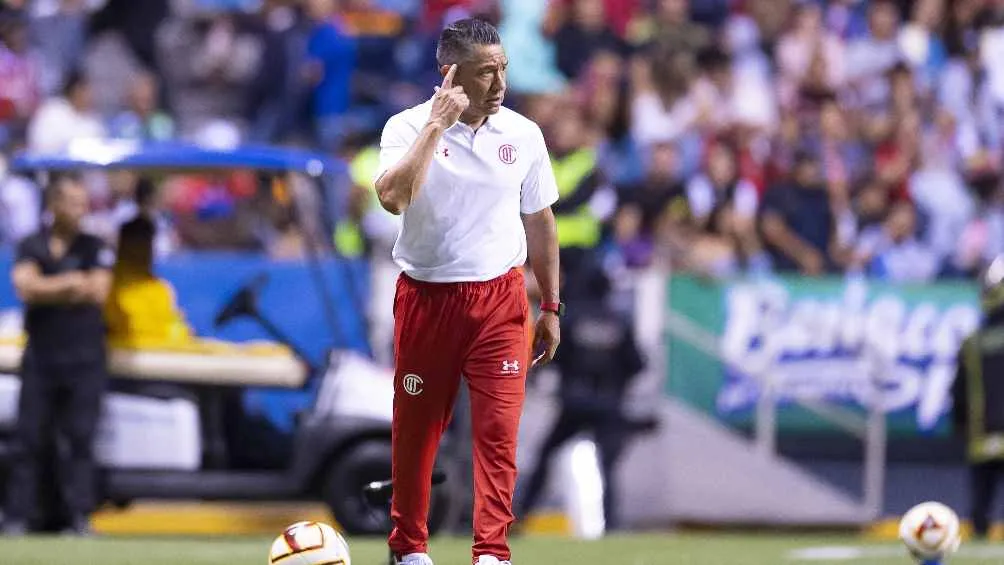 Nacho Ambriz llegaría a Santos