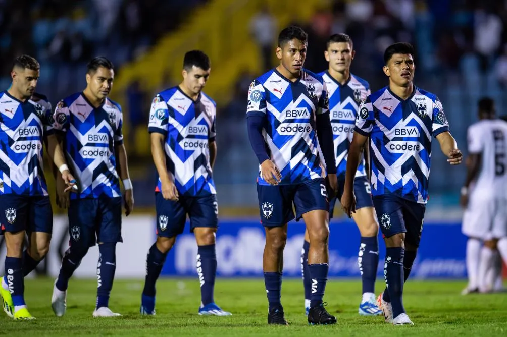 MEXSPORT Jugadores de Rayados tras la ida ante Comunicaciones