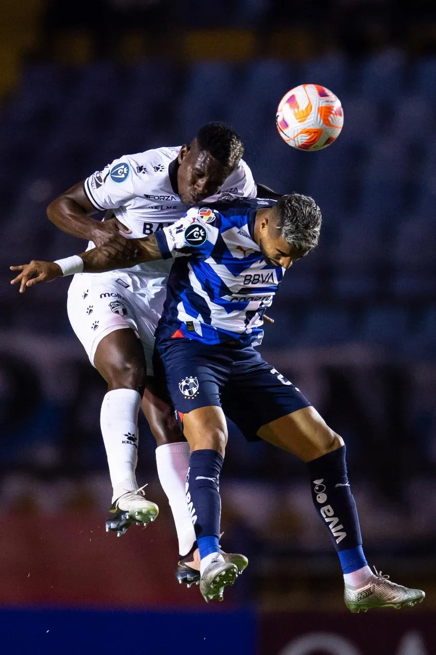 MEXSPORT Rayados vs Comunicaciones en la Ida