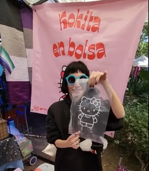 Estas son las bolsas en las que vende el refresco.