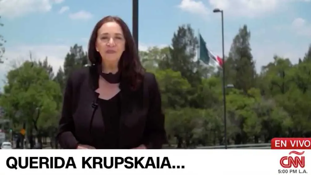 CAPTURA DE PANTALLA: Twitter: @CNNEE La periodista fue despedida por CNN con un emotivo homenaje.