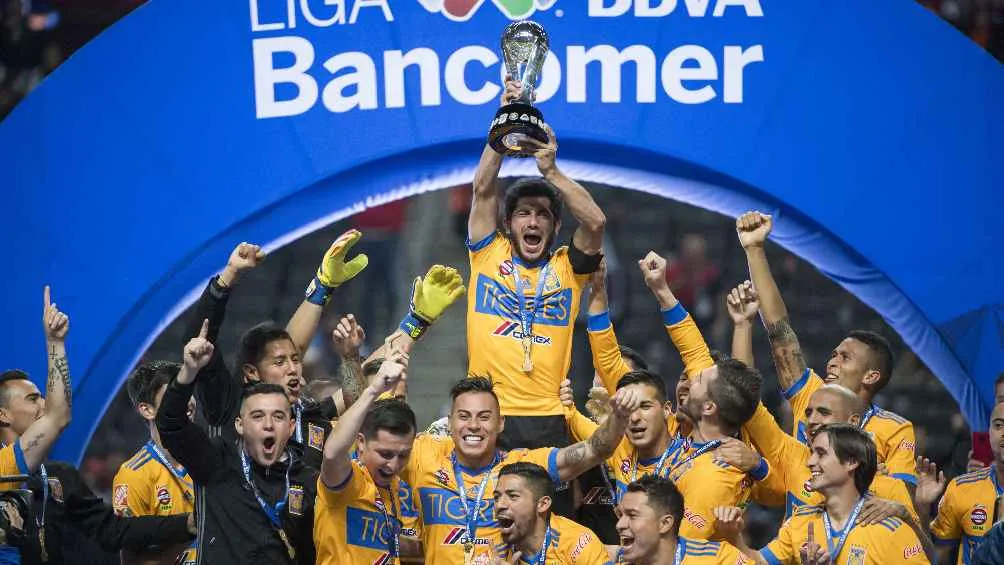 Habló de la Final regia