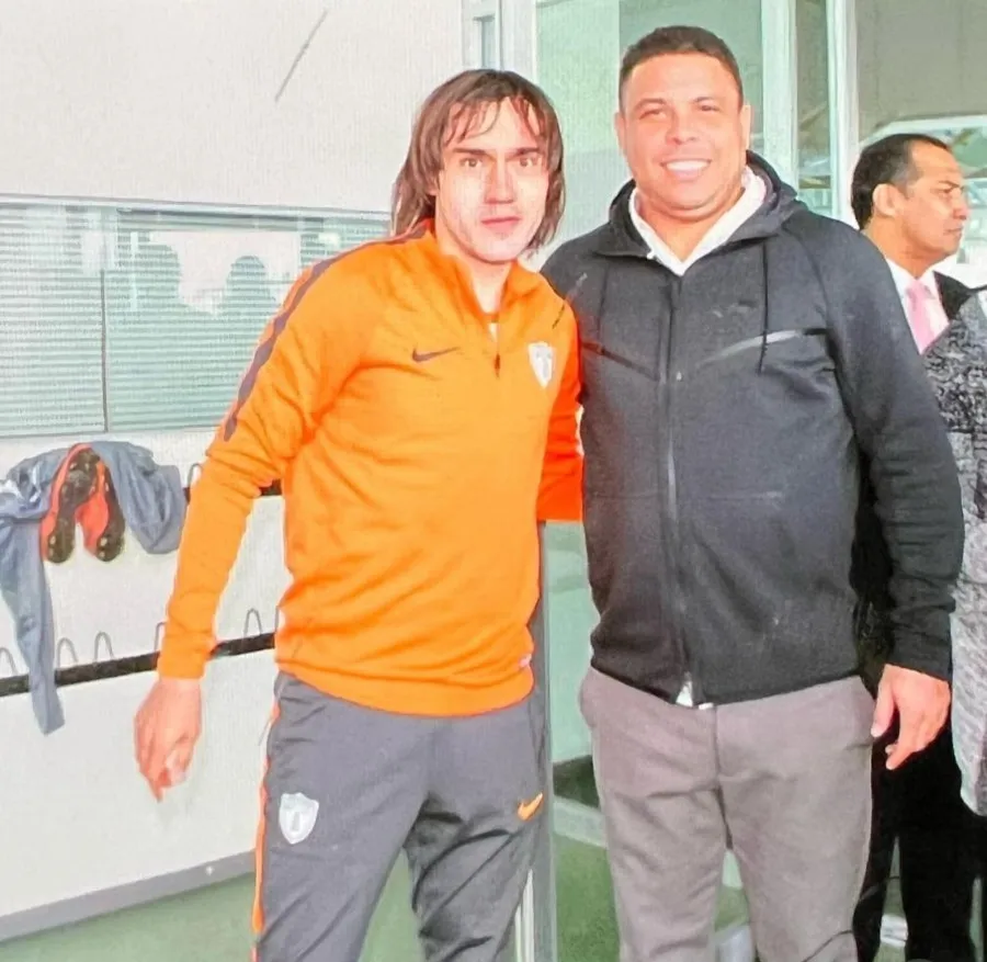 'Shaggy' Martínez y Ronaldo