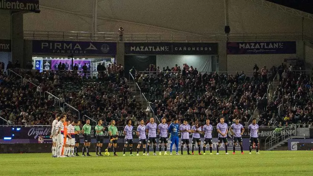 Se guardó un minuto de silencio