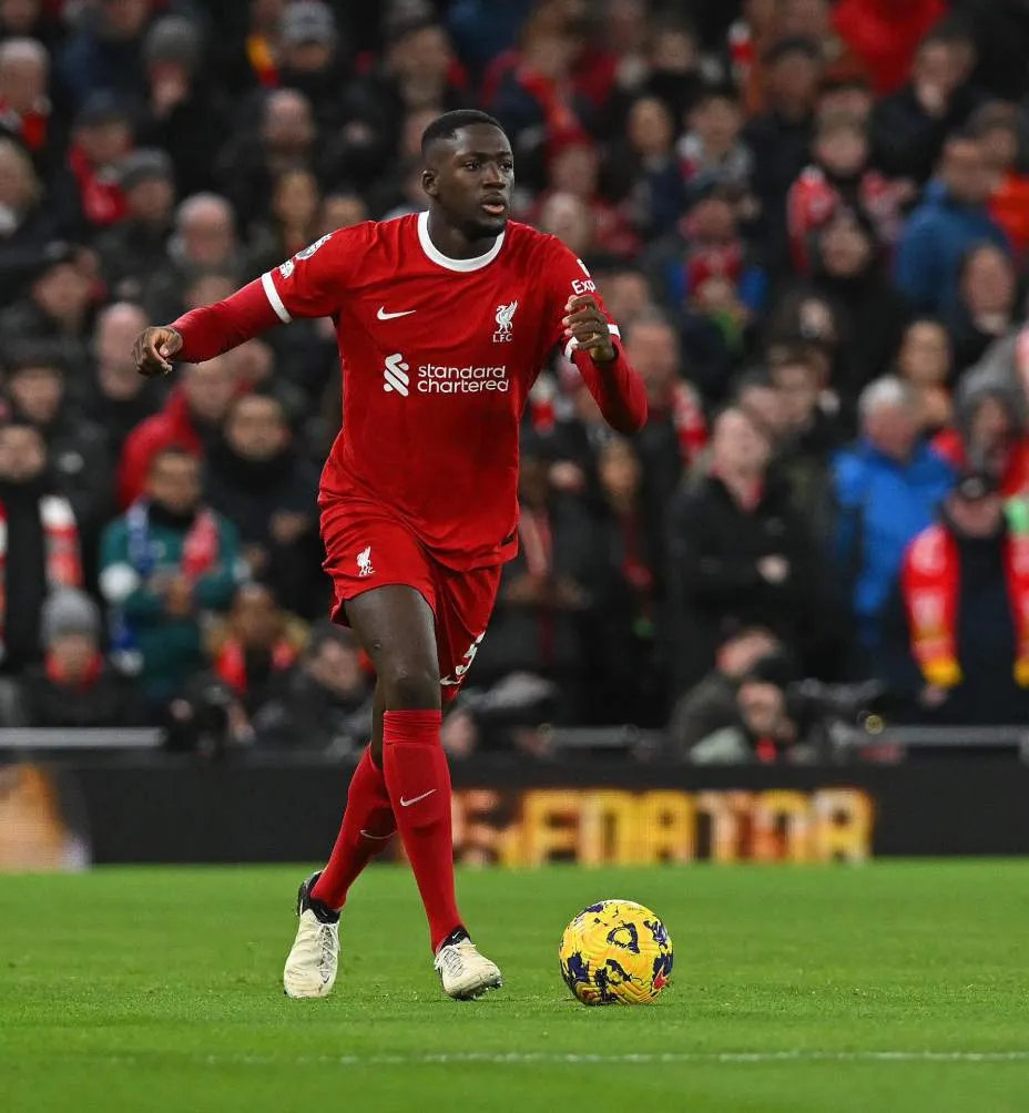 Konaté en partido con Liverpool