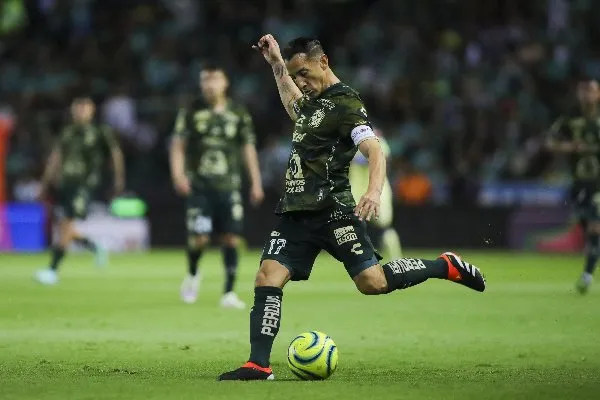 MEXSPORT Guardado durante el partido contra América
