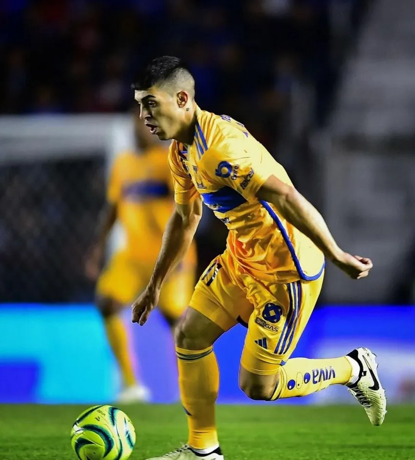 INSTAGRAM: @clubtigres Momentos de Brunetta con Tigres