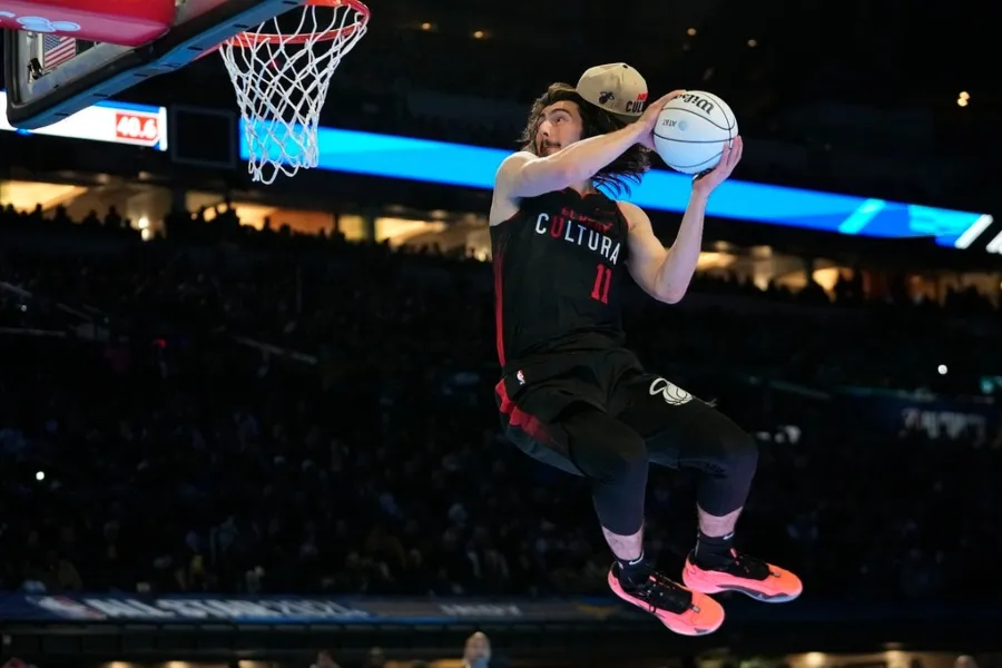 Jaime Jáquez Jr. en el concurso de clavadas